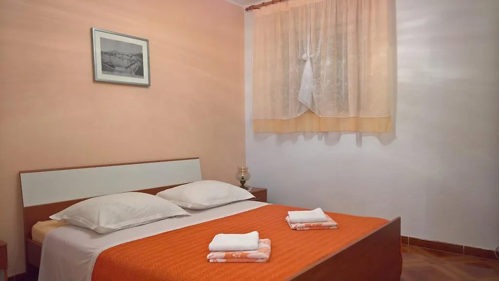 Apartments Ivona Trogir