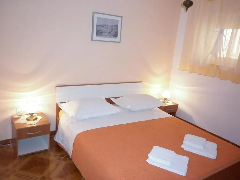 Apartments Ivona Trogir