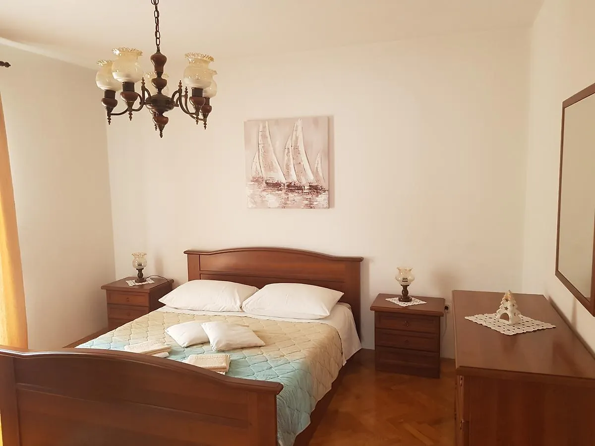 Apartments Ivona Trogir