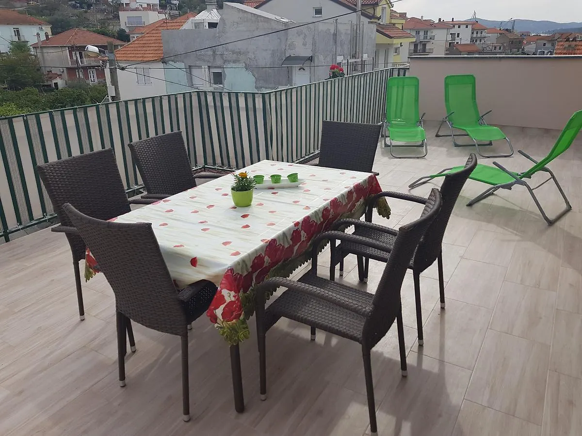 Apartments Ivona Trogir Kroatien