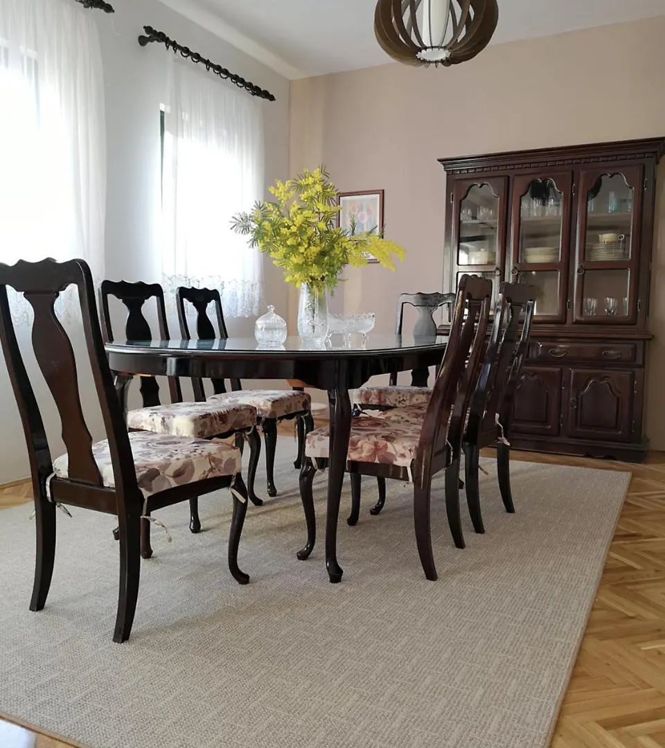 Apartments Ivona Trogir